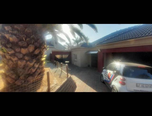 4 BEDROOM PROPERTY TO RENT IN THE REEDS